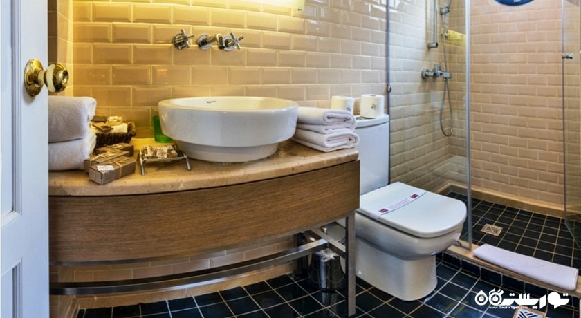 حمام و سرویس بهداشتی اتاق استاندارد