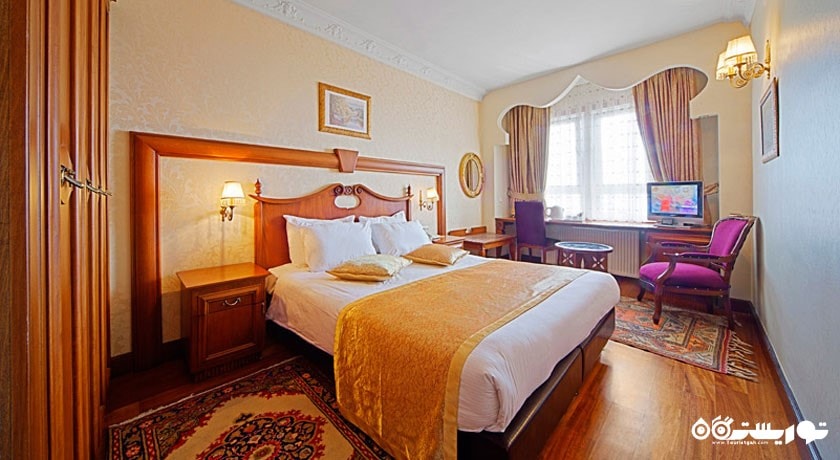 تخت بزرگ اتاق استاندارد