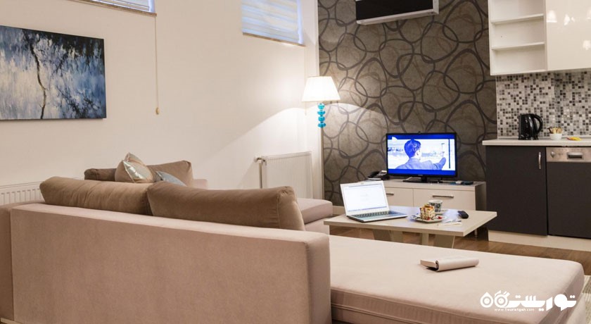 نمای محوطه نشیمن سوئیت هتل