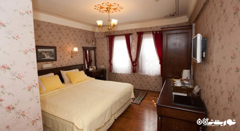 نمای تخت بزرگ اتاق دبل