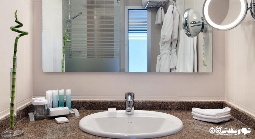 حمام و سرویس بهداشتی اتاق ها	