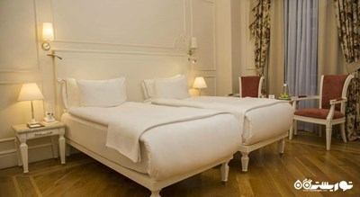 تخت های توئین اتاق کلاسیک	
