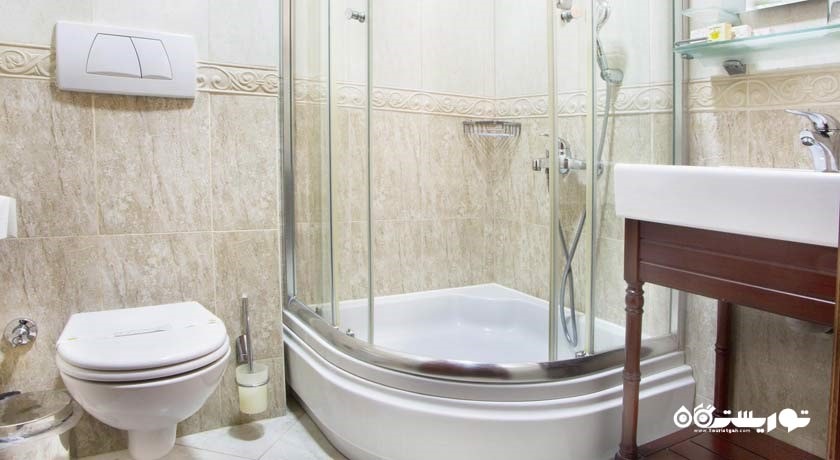 حمام و سرویس بهداشتی اتاق ها