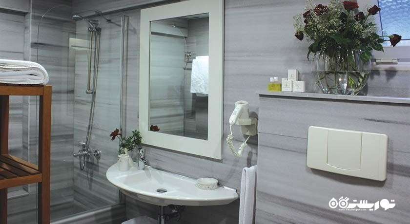 حمام و سرویس بهداشتی اتاق ها	