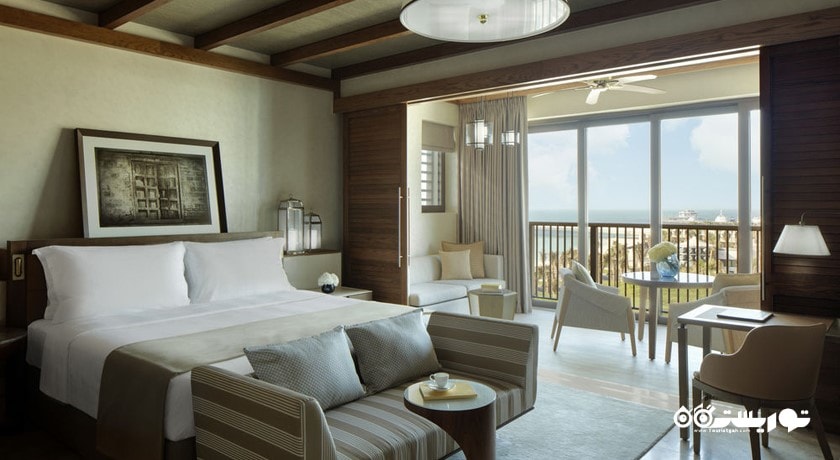 محوطه نشیمن اتاق سوپریور