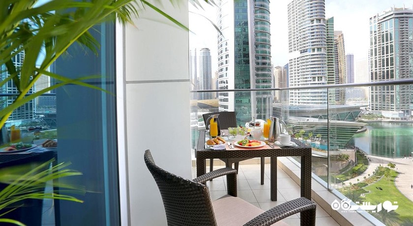 نمای تراس سوئیت دلوکس