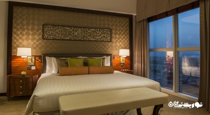 تخت بزرگ سوئیت دو خوابه