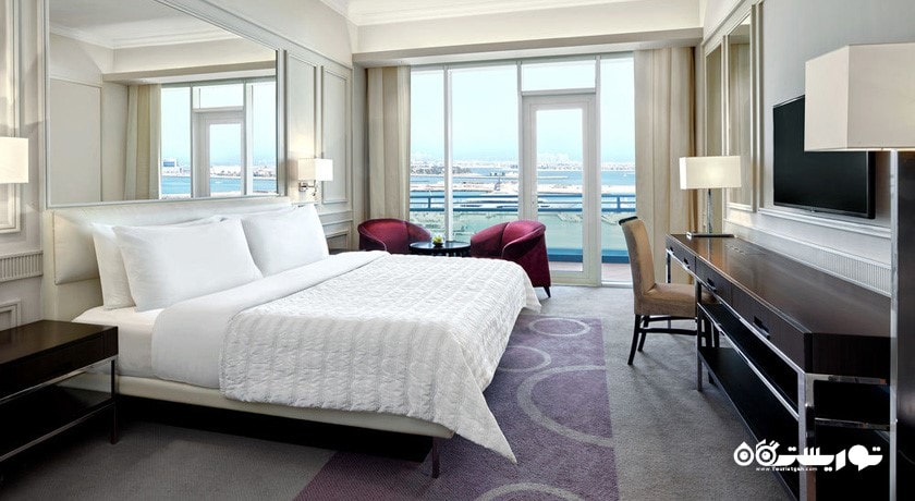 اتاق دلوکس با چشم انداز دریا