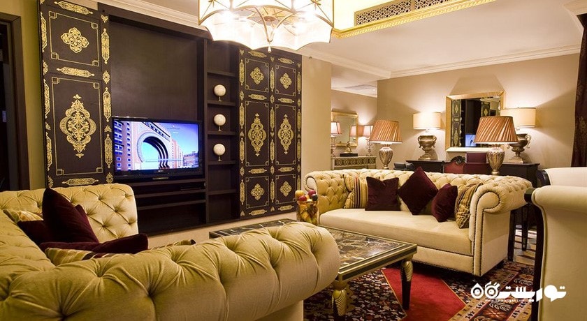 محوطه نشیمن سوئیت رویال