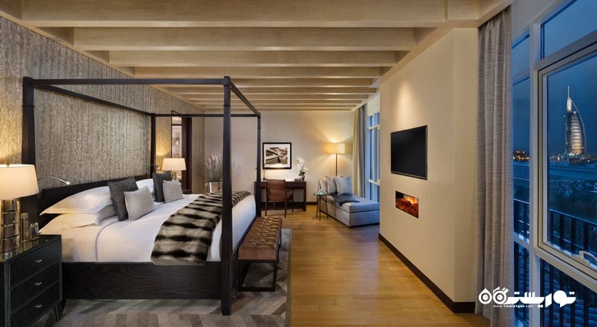 تخت بزرگ آسپن اسکی شلت سه خوابه