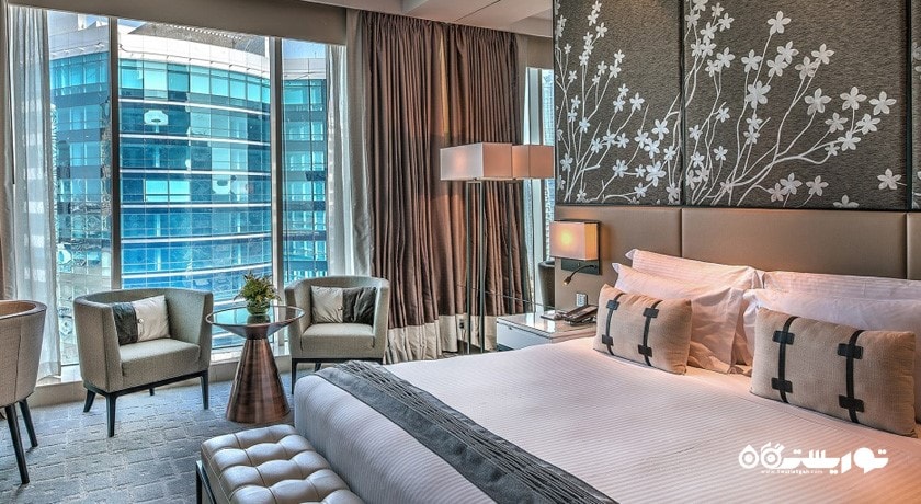 نمای تخت بزرگ اتاق اگزکیوتیو