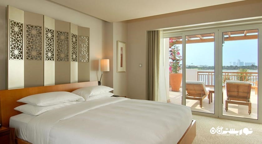 نمای تخت بزرگ سوئیت تراس