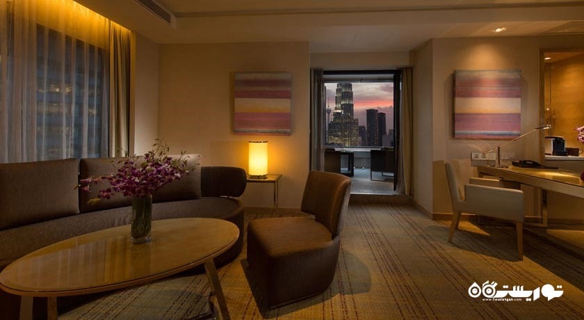 محوطه نشیمن سوئیت تراس