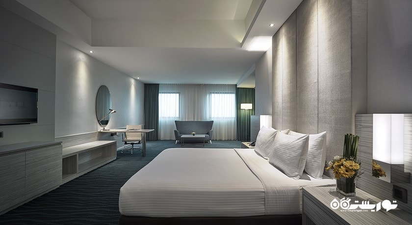 نمای تخت بزرگ اتاق دلوکس