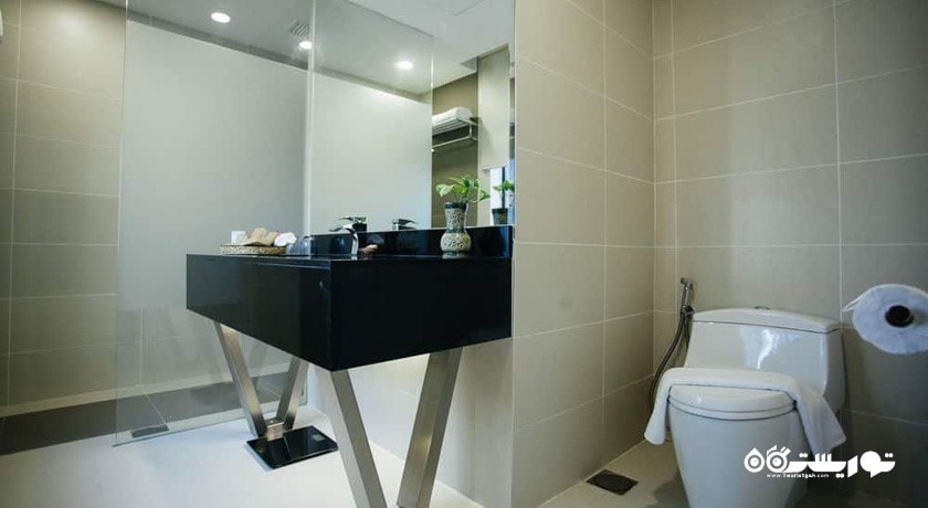 حمام و سرویس بهداشتی اتاق ها