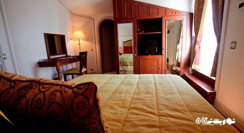 تخت بزرگ اتاق استاندارد