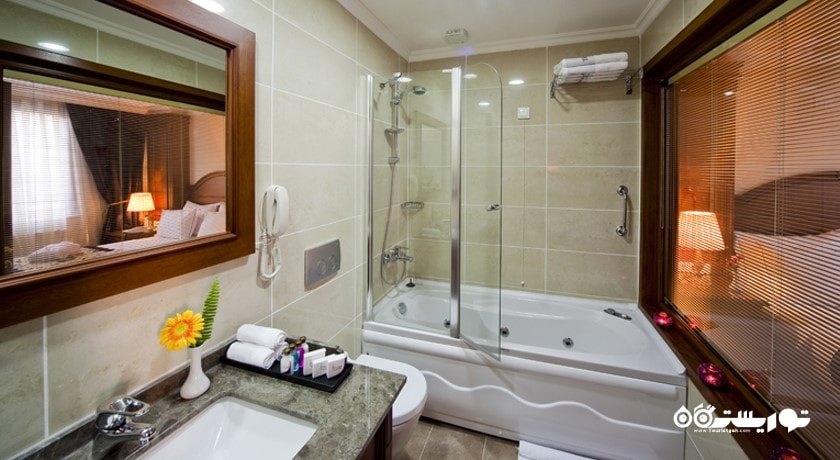 حمام و سرویس بهداشتی اتاق ها