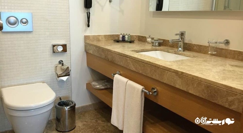 حمام و سرویس بهداشتی اتاق ها