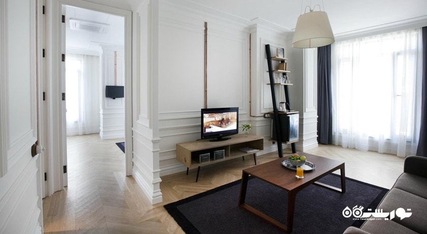 محوطه نشیمن اتاق دلوکس