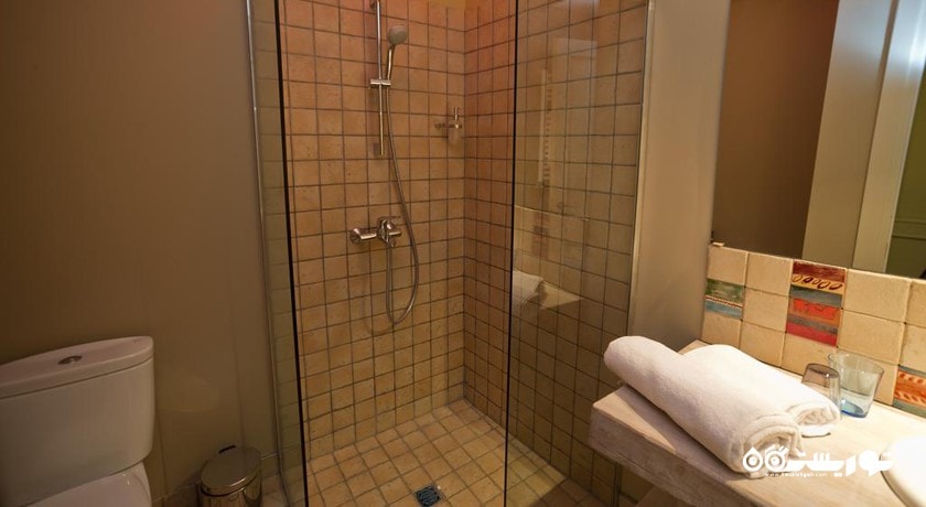 حمام و سرویس بهداشتی اتاق ها