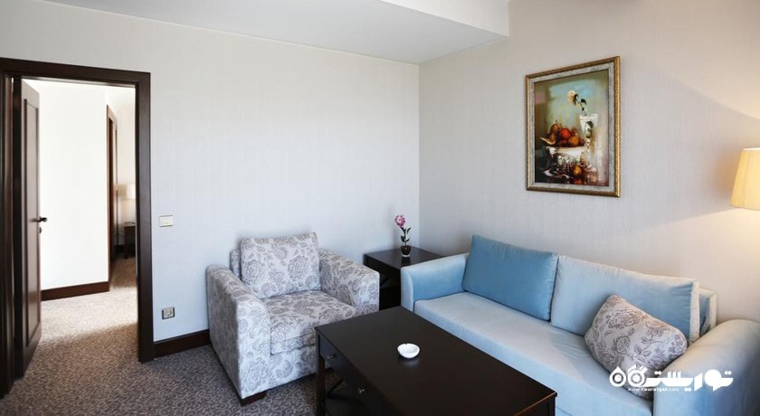 محوطه نشیمن سوئیت کامفورت