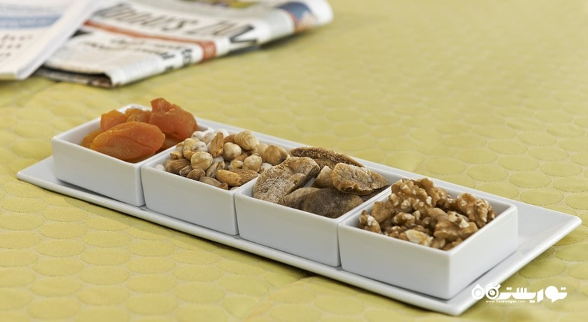 پذیرایی با آجیل در اتاق ها