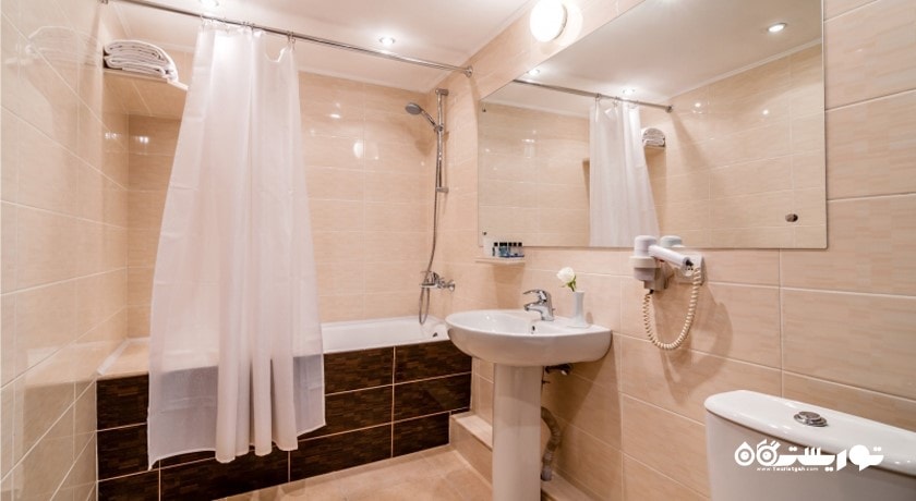 حمام و سرویس بهداشتی اتاق ها