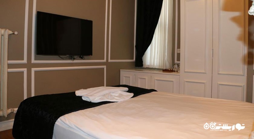نمای تخت بزرگ اتاق سوپر دلوکس
