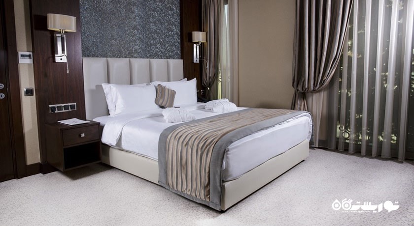 نمای تخت بزرگ اتاق استاندارد