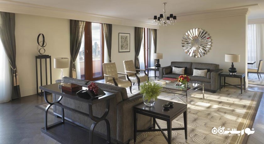 محوطه نشیمن سوئیت پرمیر