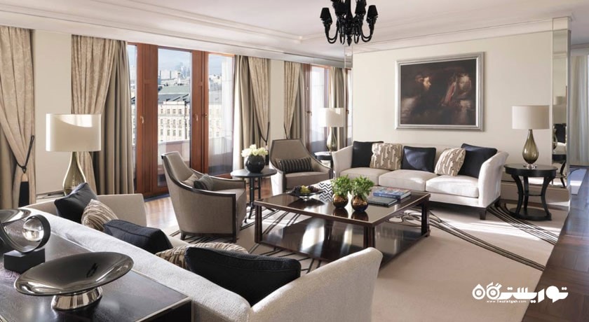 محوطه نشیمن سوئیت پرزیدنشال