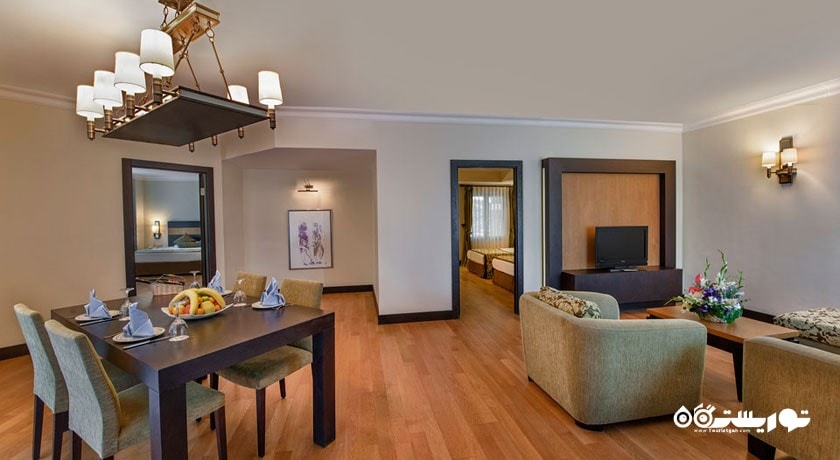 محوطه نشیمن سوئیت گاردن