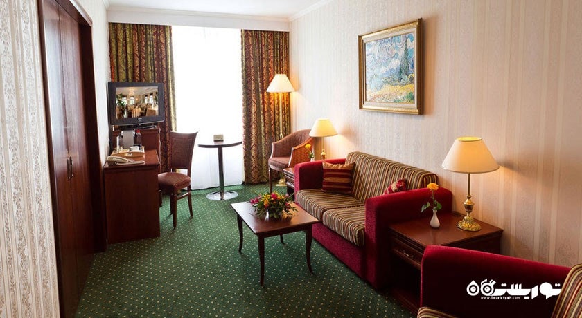 محوطه نشیمن سوئیت سوپریور