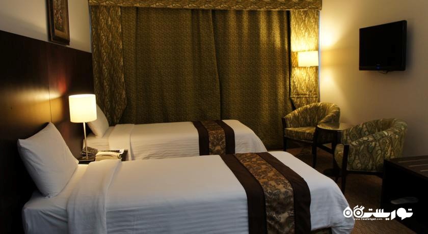 تخت های توئین اتاق اگزکیوتیو