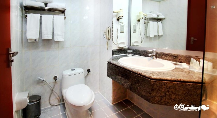 حمام و سرویس بهداشتی اتاق ها