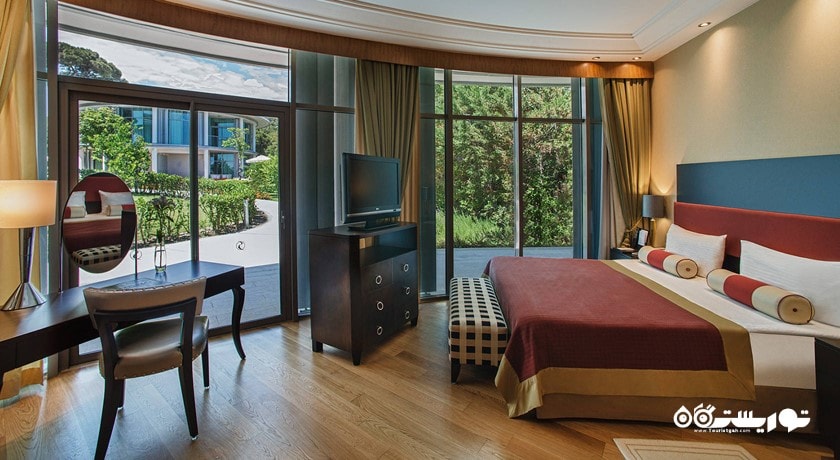 نمای تخت بزرگ ویلا سوپریور