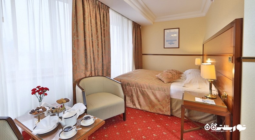 اتاق استاندارد هتل گلدن رینگ