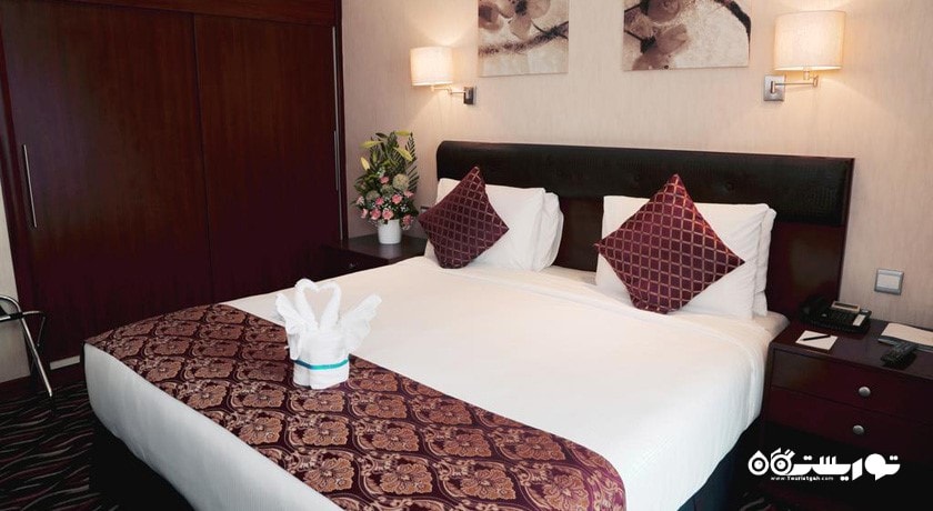 نمای تخت بزرگ سوئیت یک خوابه