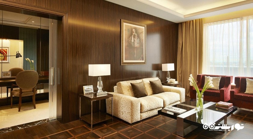 محوطه نشیمن سوئیت رویال