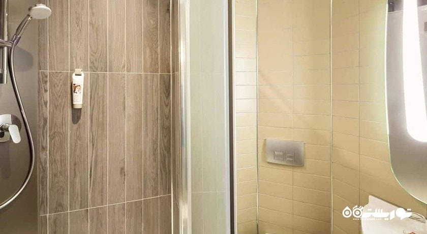 حمام و سرویس بهداشتی اتاق ها