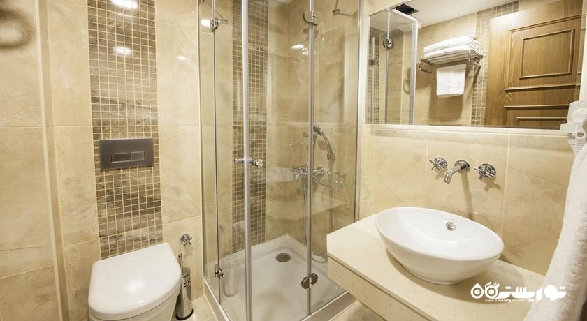 حمام و سرویس بهداشتی اتاق ها