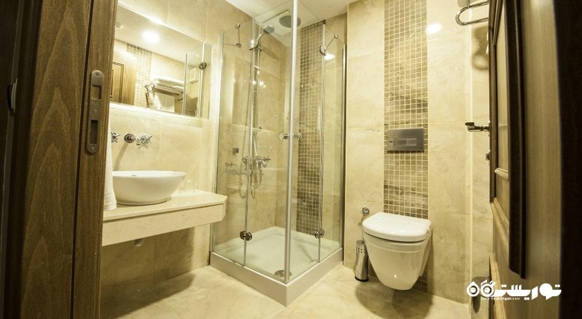 حمام و سرویس بهداشتی اتاق ها