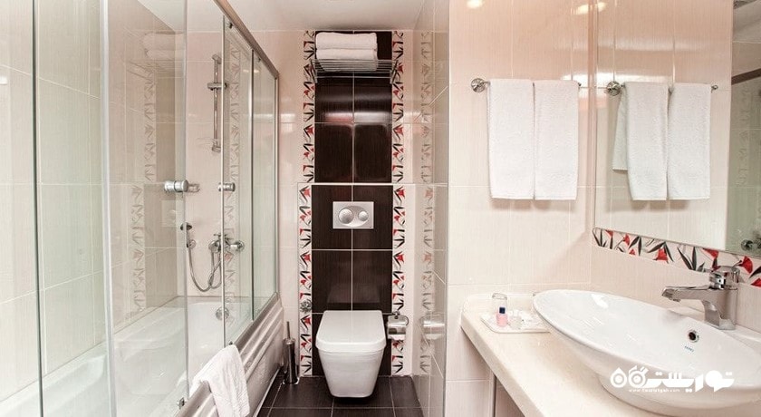 حمام و سرویس بهداشتی اتاق ها