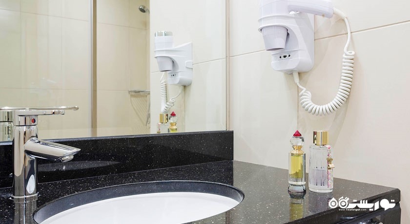 حمام و سرویس بهداشتی اتاق ها
