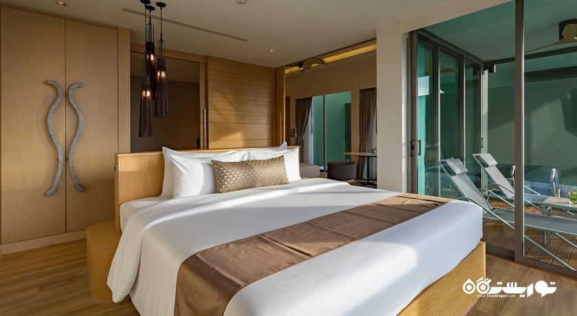 نمای تخت بزرگ ویلا فمیلی