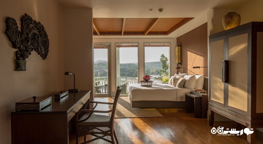 نمای سوئیت با چشم انداز دریا