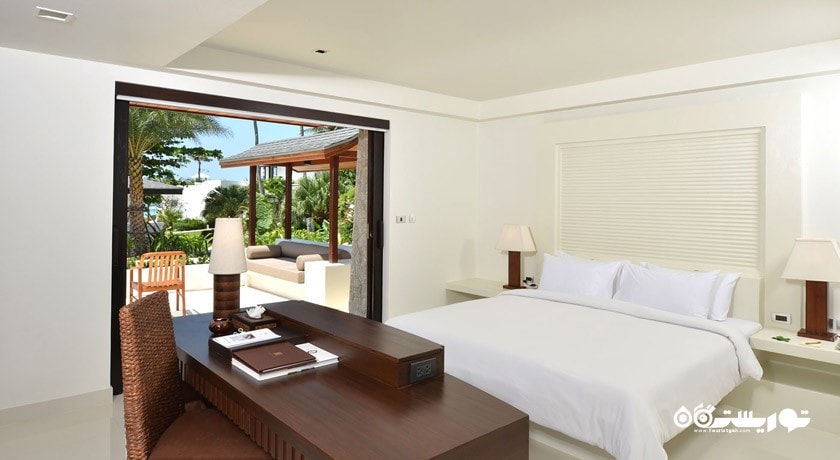 نمای تخت بزرگ سوئیت پول