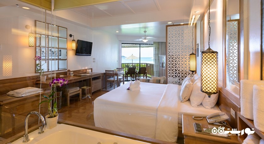 سوئیت جونیور با چشم انداز دریا