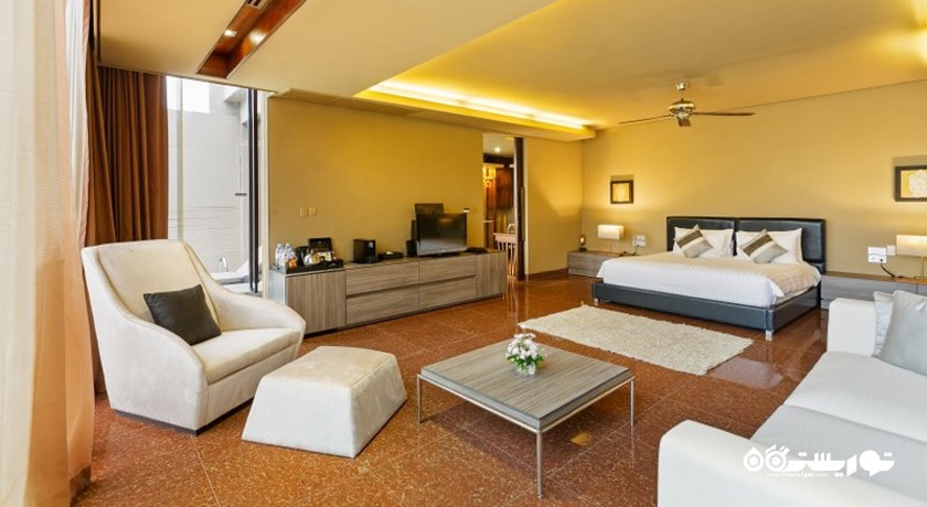 نمای تخت بزرگ سوئیت گرند