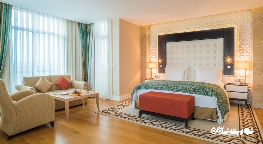  سوئیت دلوکس هتل پولمن باکو شهر باکو